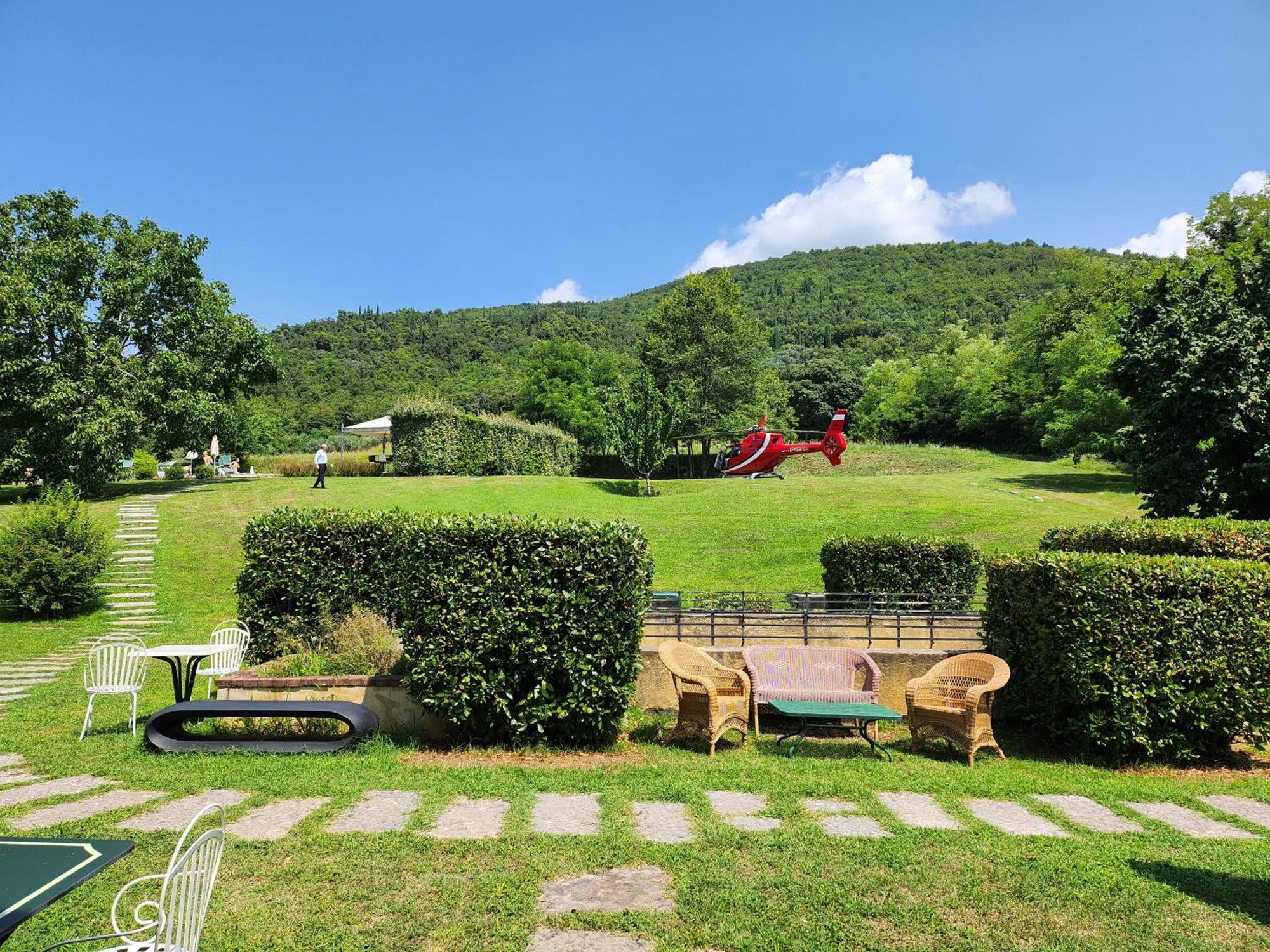 Resort Locanda San Verolo Boutique Hotel コステロマーノ エクステリア 写真