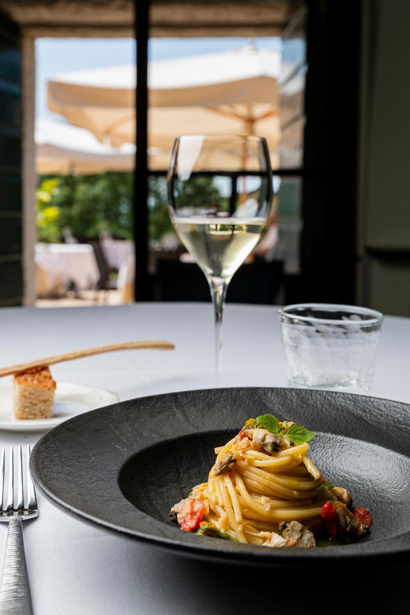 Resort Locanda San Verolo Boutique Hotel コステロマーノ エクステリア 写真
